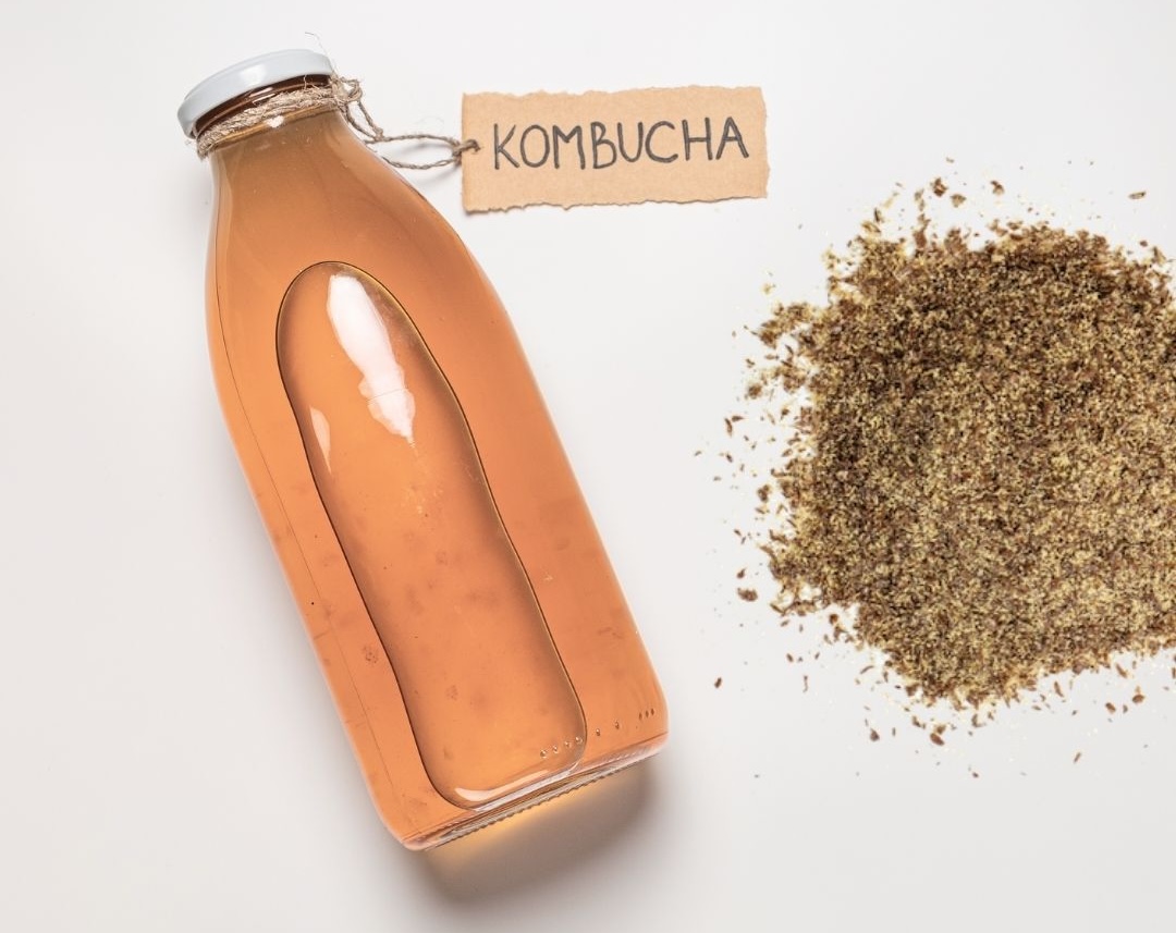 Kombucha and flaxseed to aid digestion